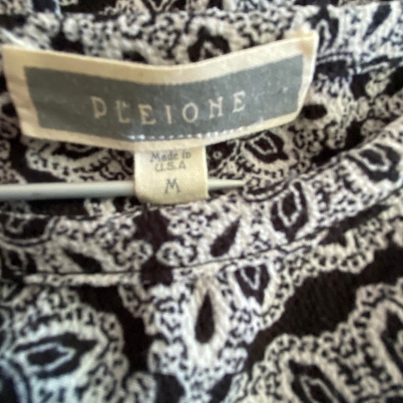Pleione lightweight made in USA Pleione hi low hem blouse size M - Picture 7 of 8